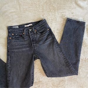 Levi’s Wedgie Straight Washed Grey